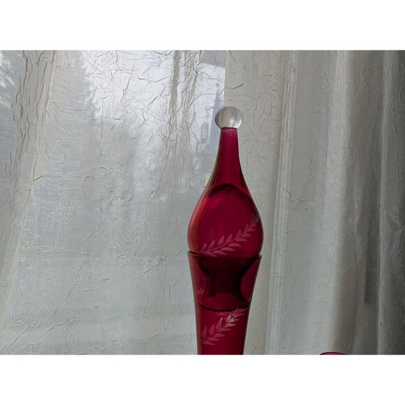 Vintage Craberry Etched Glass Decanter Set With Stopper 3 Matching Cordial Glass - Picture 4 of 7